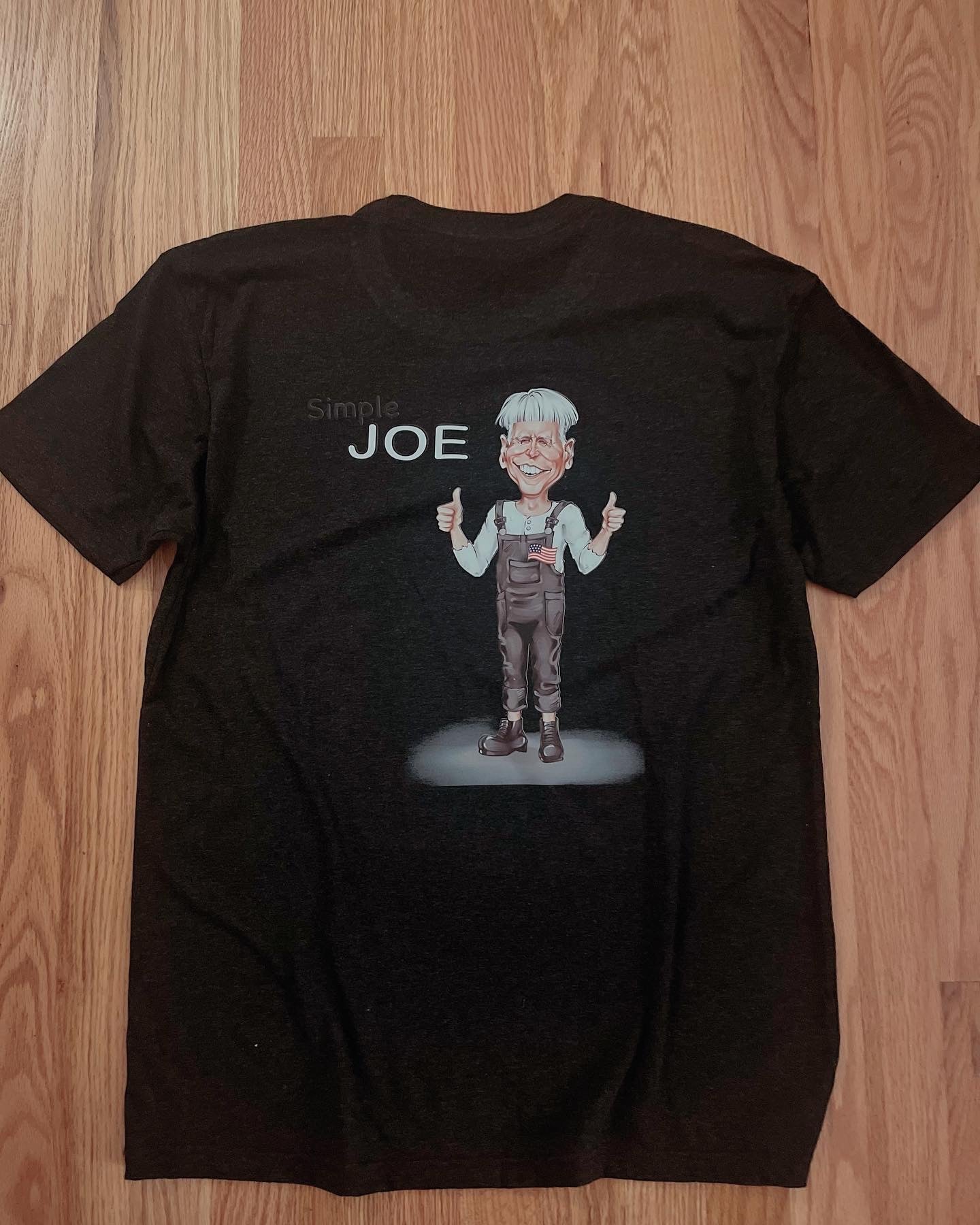 Dark Gray ✌️ Simple Joe T-shirt